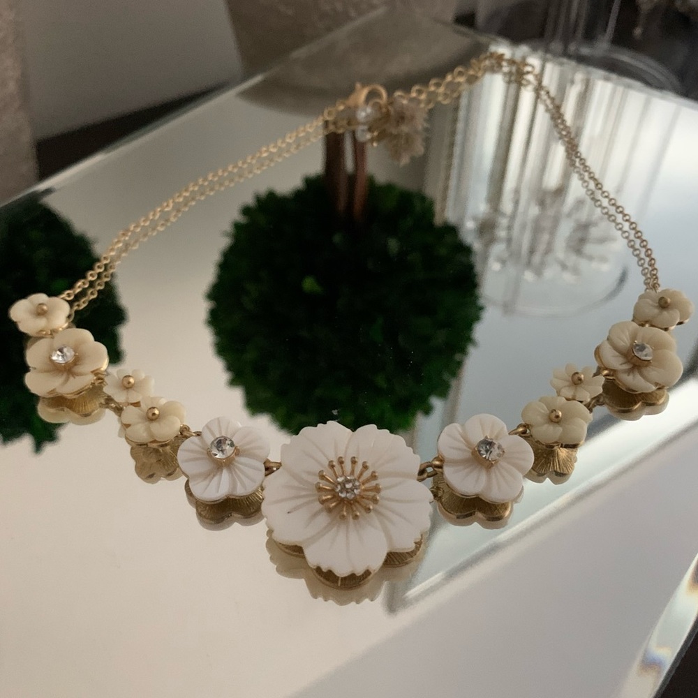 Lonna & Lilly Flower Necklace